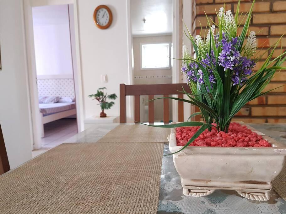 Apartamento Condomínio Algarve De Iracema Fortaleza (Ceara)