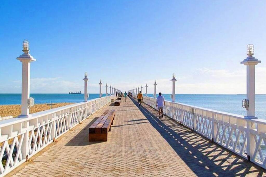 Apartamento Condomínio Algarve De Iracema Fortaleza (Ceara)