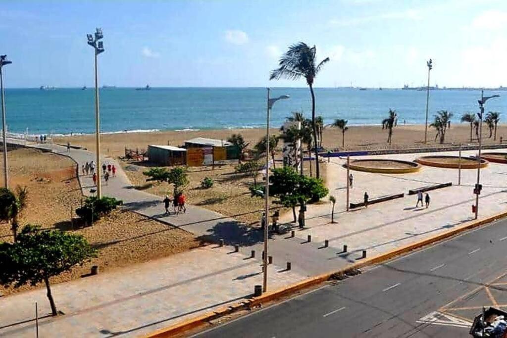 Condomínio Algarve De Iracema Apartamento